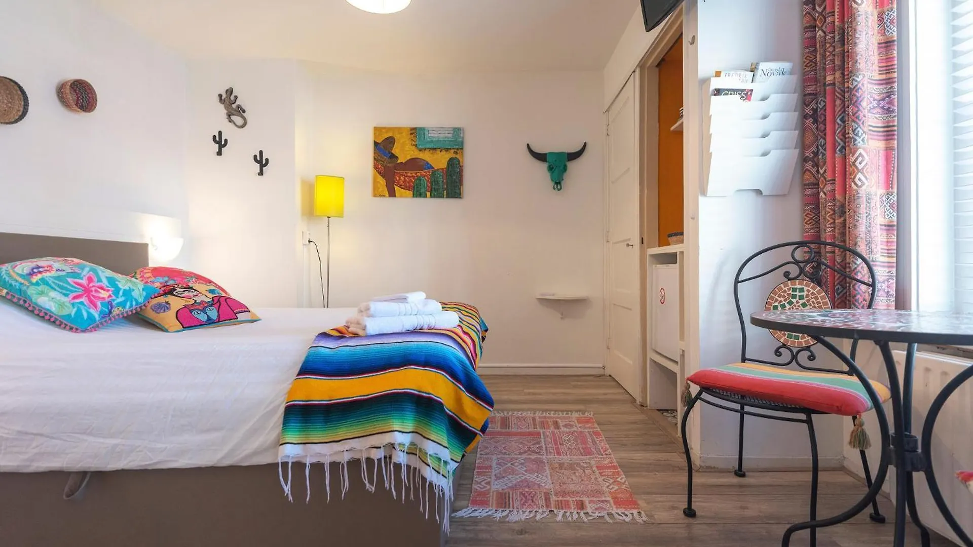 Bed & Breakfast B&B Little Miss Sunshine Zandvoort